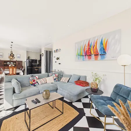Maison Familiale Vue Sur La A بيت للعطل *